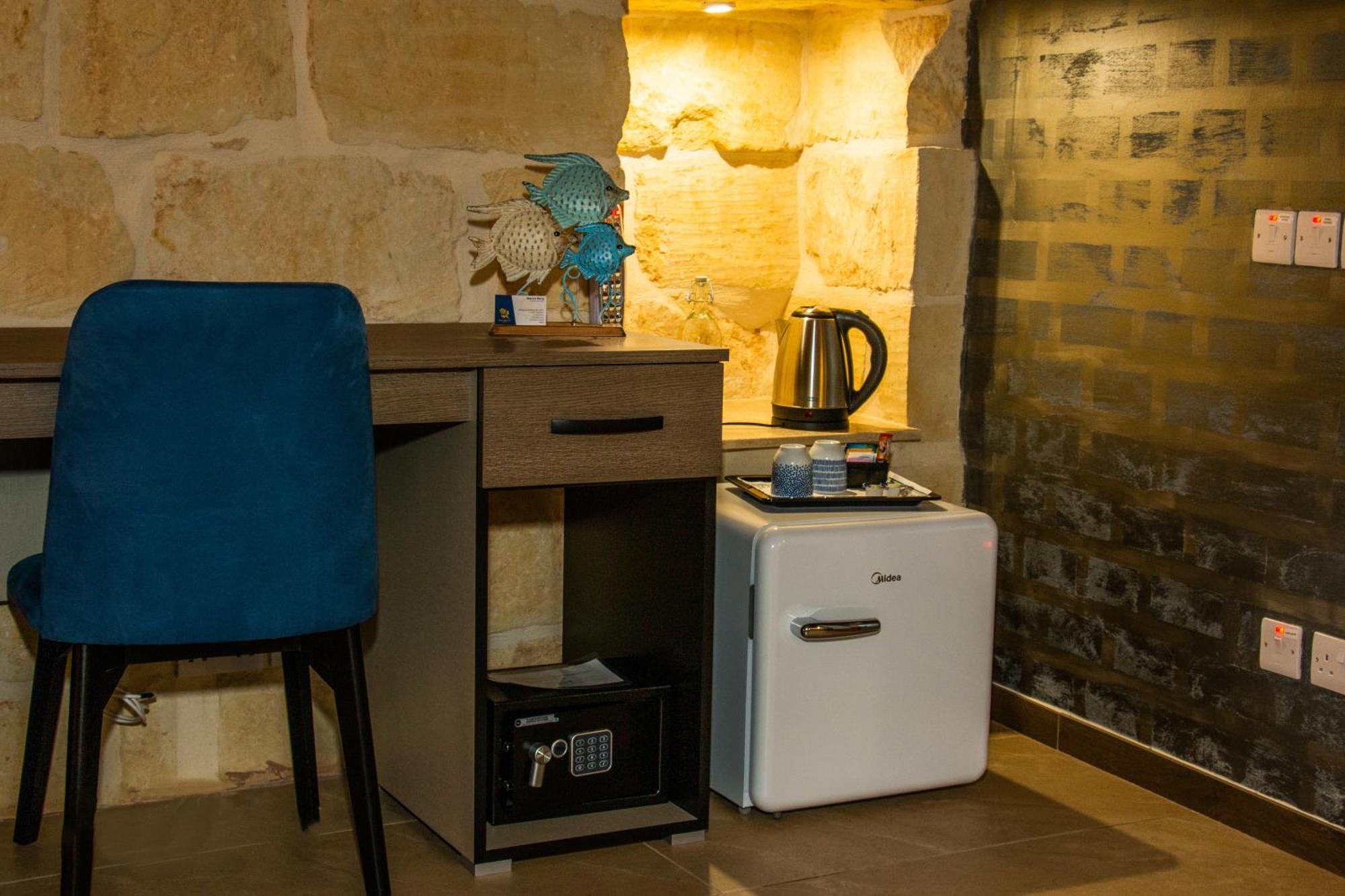 Sea Holly Gozo * Nadur